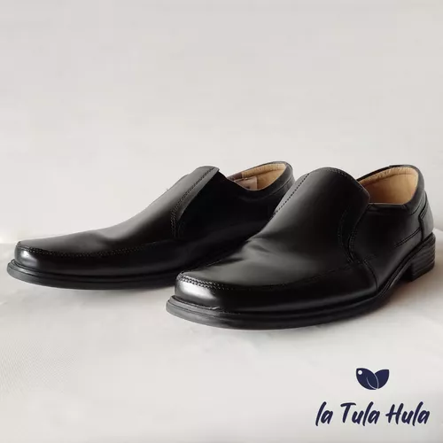 ARTURO CALLE Zapatos Casuales para hombre color Miel. Talla 39 –