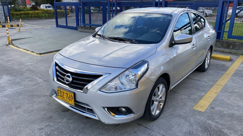 Imagen 3 de 21 de Nissan Versa