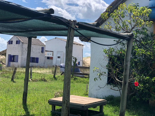 Ruca Trabun En Valizas