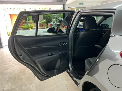 Toyota Yaris At 2023