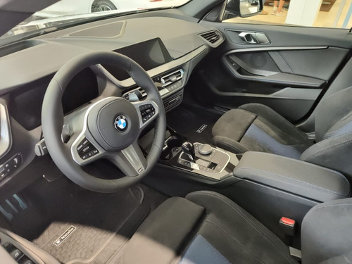 Imagen 5 de 18 de Bmw M135i Xdrive 0km 2023 - Natalio Automotores
