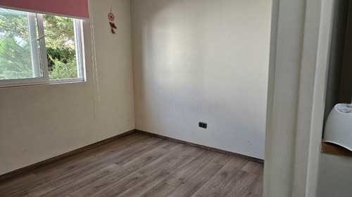 Comoda Casa En Excelentes Condiciones Y Buena Ubicacion.