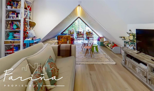 Linda Casa En Condominio, 4d + 3b, Lo Barnechea
