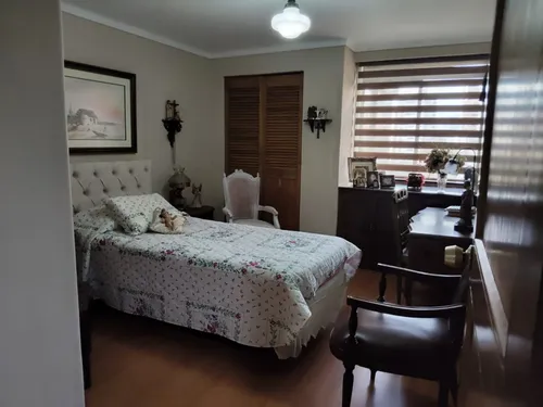 Apartamento En Venta En El Poblado. Cod V12635