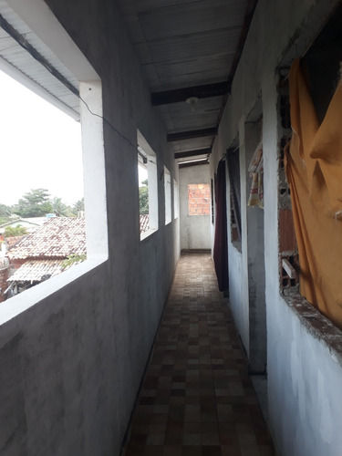 Casa 4 Quartos 3 Banheiro Com Terreno E Garage
