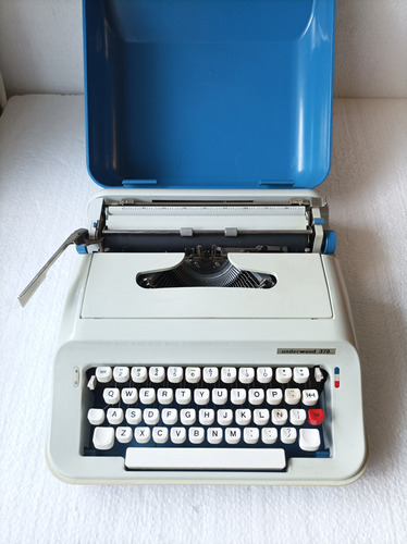 Máquina De Escribir Underwood 378