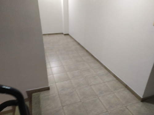Imagen 12 de 17 de Vendo Apartamento 80m2. Mañongo. Julio 2022. Sandra Niño