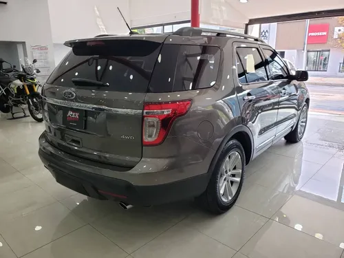Ford Explorer Limited