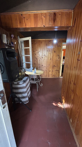 Se Vende Casa De 2 Dormitorios En Barrio Cerro