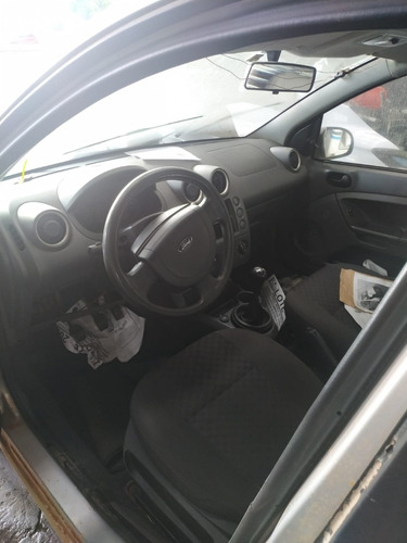 Imagem 10 de 12 de Sucata Ford Fiesta 1.6 8v Hatch Manual Ano 2006