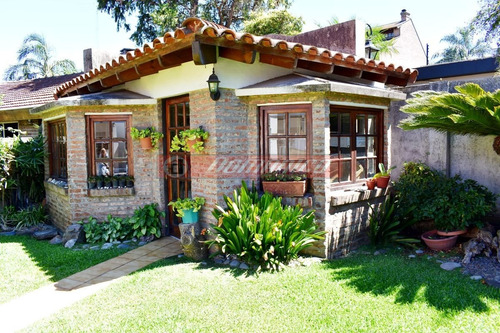 Imagen 13 de 17 de Casa En Venta En Castelar