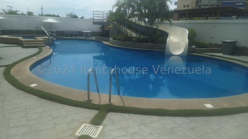 Apartamento Puerto Encantado (higuerote) 25-236 G.s