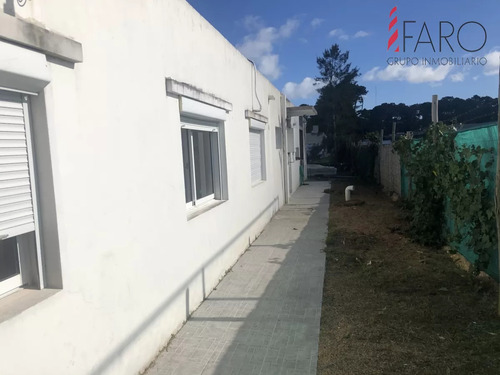 Casa En Barrio Privado En Jardines De Córdoba 4 Dormitorios Con Parrillero