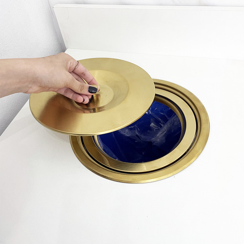 Lixeira Para Cozinha Dourada Inox 5l Cesto Lixo Embutir Pia Cor Dourado Fosco