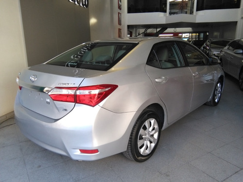 Imagen 8 de 13 de Toyota Corolla 2016 1.8 Xli Cvt Automatico
