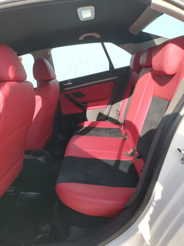 Volkswagen Bora Sport Tiptronic