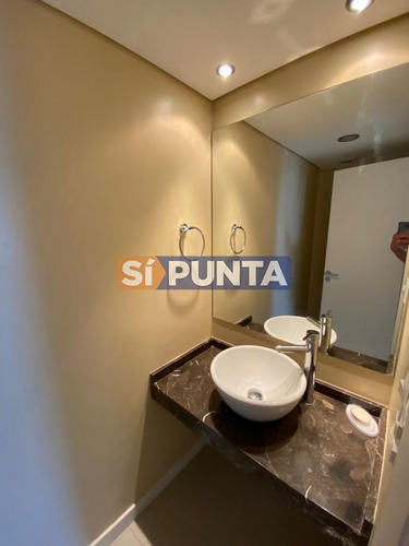 Imagen 8 de 11 de Apartamento En Alquiler - Mansa