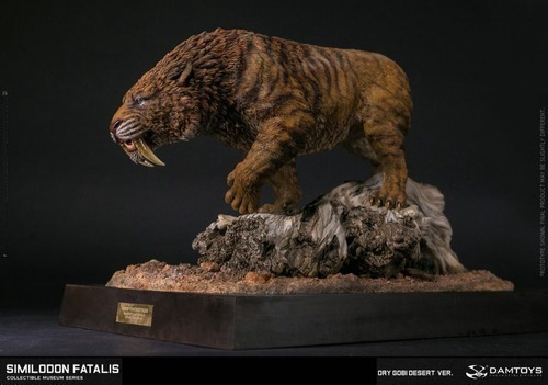 Damtoys Smilodon Fatalis Dry Gobi Desert Ve Estatua Sideshow