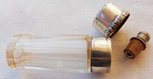 Monijor62-antigua Coleccion Perfumero Cristal C/tapa D/plata (Usado)