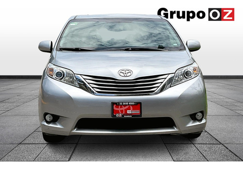 Toyota Sienna 3.5 Xle Piel At