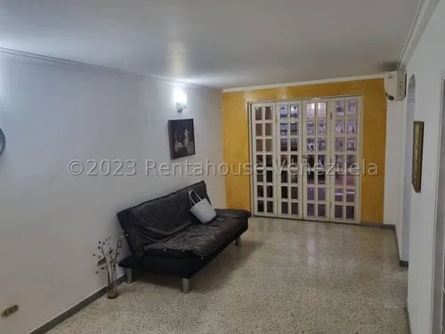 Casa En Venta - Yr 24-579