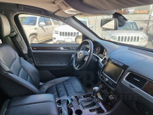 Volkswagen Touareg 3.0 V6 T Diesel Boton Enc Nav At