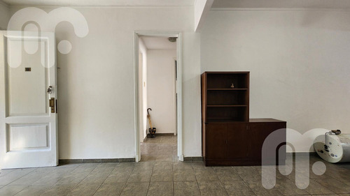 Venta Ph En La Plata Con Patio 2 Dormitorios
