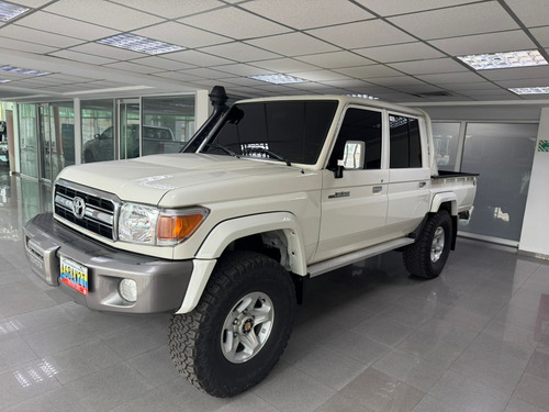 Land Cruiser 79 2022