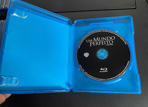 Imagem 4 de 5 de Blu Ray - Um Mundo Perfeito