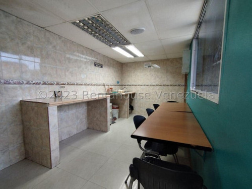 Milagros Inmuebles Oficina Alquiler Barquisimeto Lara Zona Centro Economica Comercial Economico Código Inmobiliaria Rent-a-house 25-3370