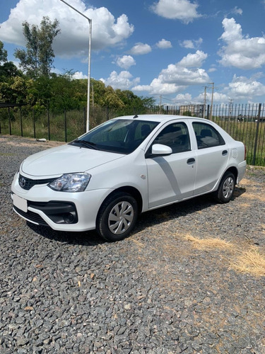 [lob] Toyota - Etios X 6mt 4p 1.5 N 2024