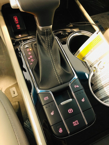 Kia Carnival Premium A/t (8) - Entrega Inmediata! Neostar