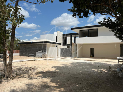 Casa En Casa En Venta En Cancun, Lagos Del Sol