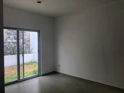 Hermosa Casa En Renta En Real De Juriquilla, Una Planta