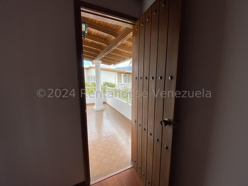 Estupenda Casa En Macaracuay 25-14084
