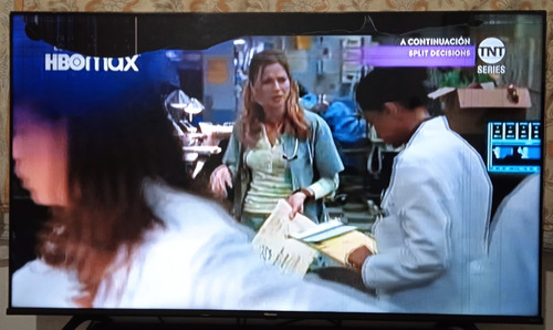 Imagen 1 de 9 de 55 4k Uhd Hisense Roku Tv (55r6g) Para Repuesto