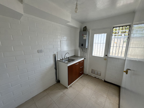 Casa Totalmente Renovada 3d/1b Villa Gabriela Mistral