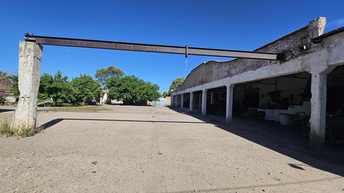 Importante Propiedad Comercial A Metros De Av. Mitre (ex Bodega)