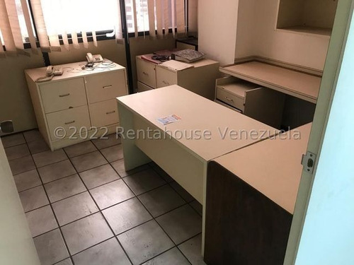 Imagen 8 de 11 de Oficina En Alquiler Los Dos Caminos 22-19769 Yg 04140307084