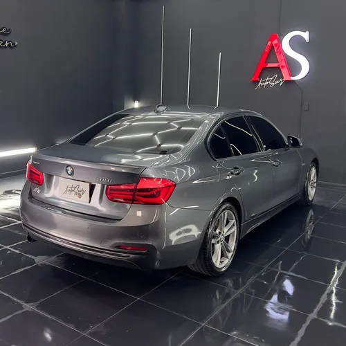 Bmw 318i 1.5 Sport Line Sedan 2018