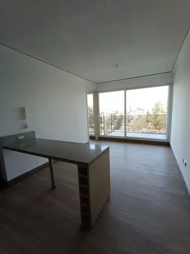 La Florida, Edif Tres Lagos 1d+1b+k 300.000pesos