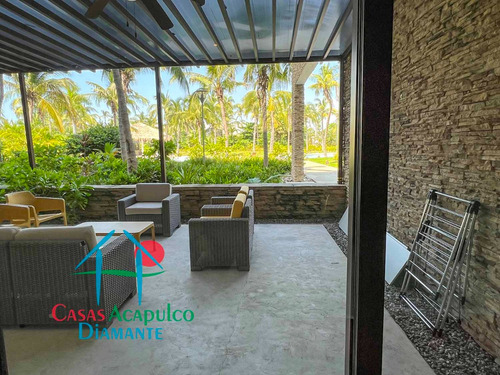 Cad La Isla Emerald H1. Departamento De Playa: Comodidad Y Terraza En Planta Baja
