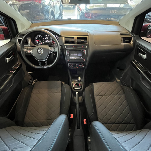 Volkswagen Suran 1.6 Imotion Highline 110cv