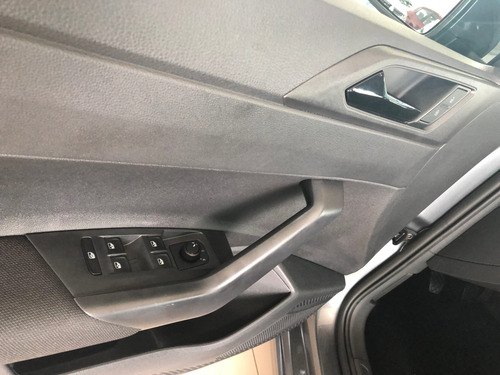 Volkswagen Polo Polo 1.6 Msi Flex 16v 5p