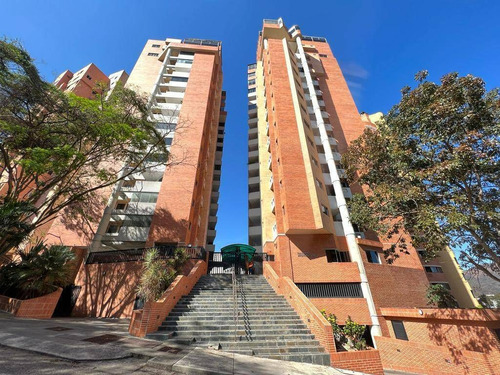 Venta De Amplio Apartamento Barato En Zona Norte Resd. Monticello 