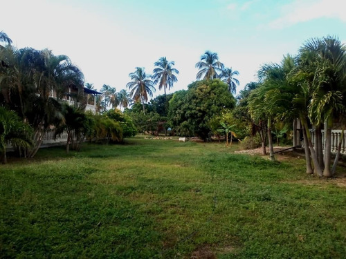 Posada En Venta Balneario Guaracayal Cumaná Sucre Venezuela