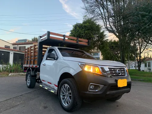 Nissan Frontier 2.5l Automática Gasolina