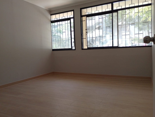 Excelente Depto. Remodelado En Primer Piso