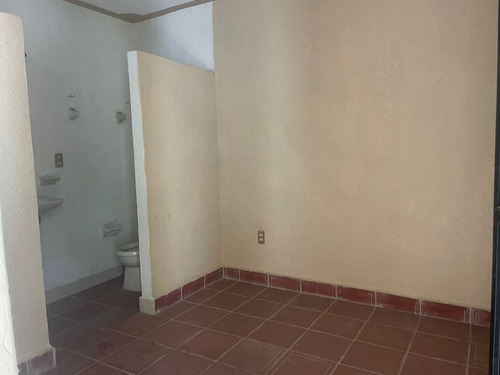 Casa En Venta En Villas De Irapuato, Irapuato, Guanajuato.