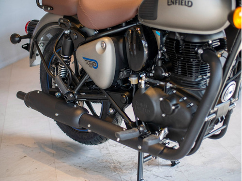 Imagen 18 de 25 de Royal Enfield Classic 350 Gunmetal Grey Reserva